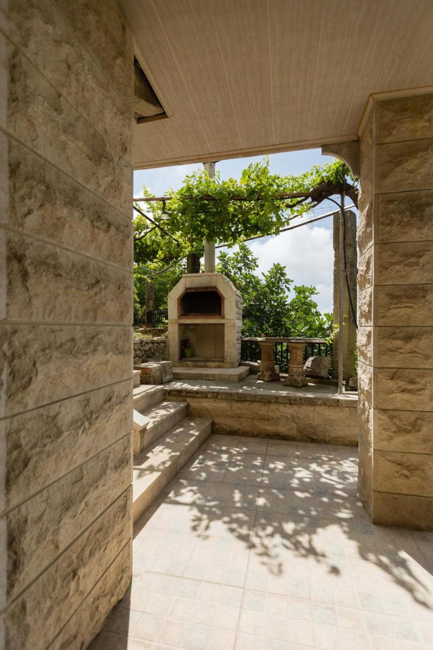 Mresty Guest House Mtolle Exterior photo